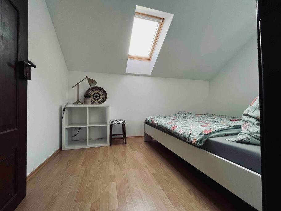 Villa Kunterbunt Gera Exteriör bild