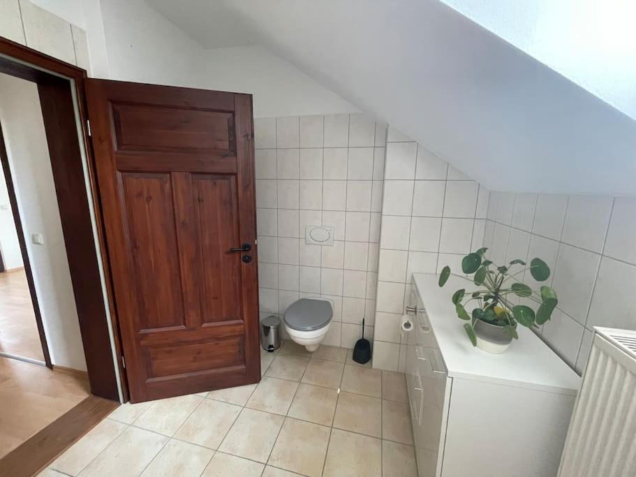 Villa Kunterbunt Gera Exteriör bild